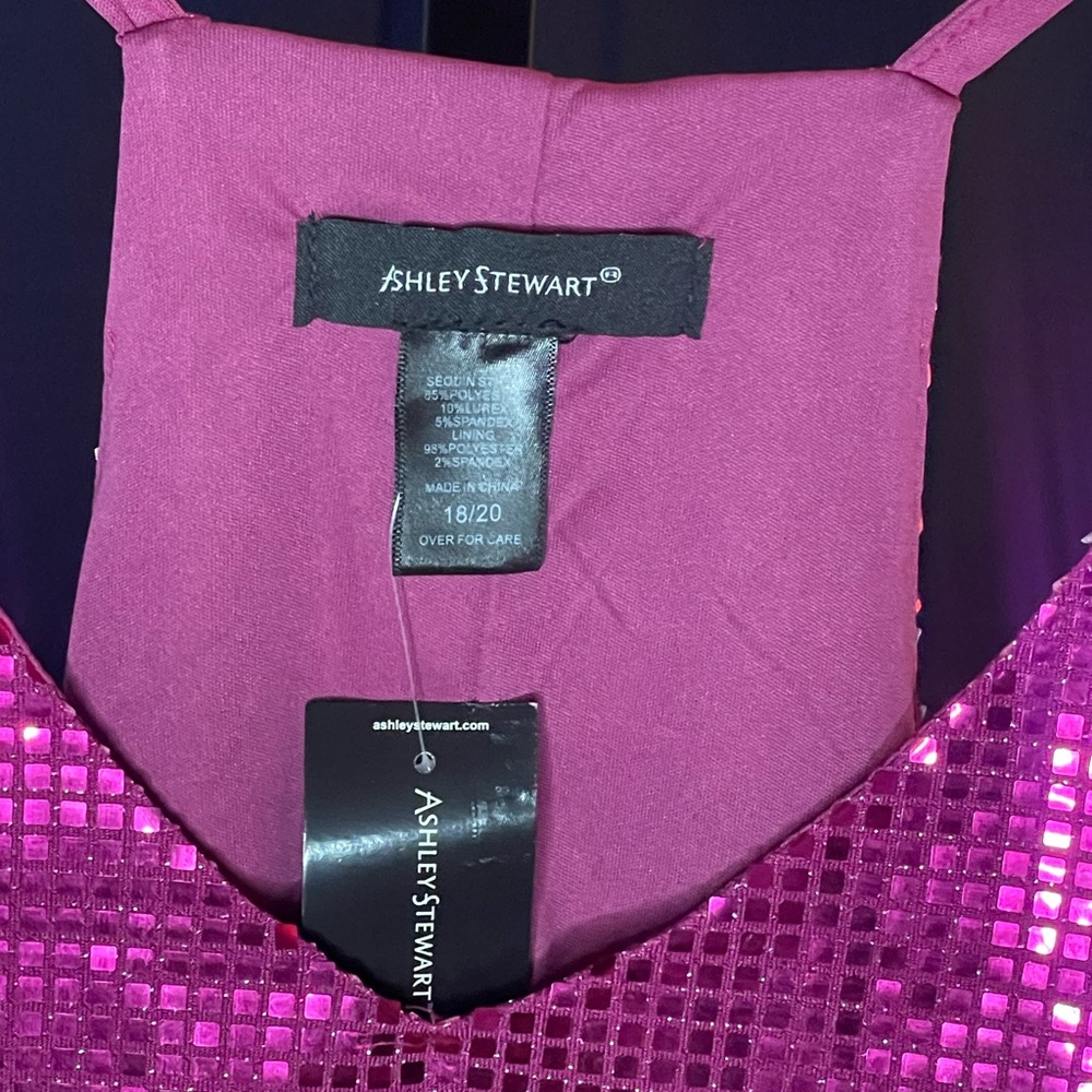 #514-Ashley Stewart Sequin Fuchsia Top. Brand New. - Picture 8 of 12